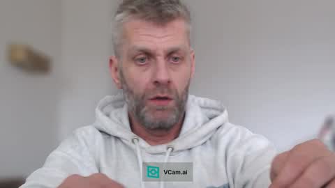 Snapshot of elculiador2207 chatting on 10.25.25 Timm online show from 10.25.25