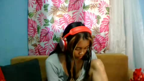 Snapshot of eldie69 chatting on 06.14.26 eldie69 online show from 06.14.26