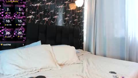 Elecktra online show from 10.16.25