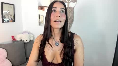 Snapshot of electra_hunt chatting on 06.30.26 Electra- Please help me reach 100 likes online show from 06.30.26