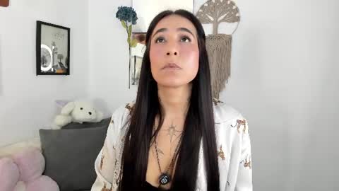 Snapshot of electra_hunt chatting on 07.15.26 Electra- Please help me reach 100 likes online show from 07.15.26