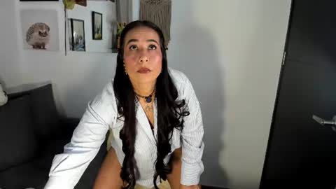 Snapshot of electra_hunt chatting on 07.26.26 Electra- Please help me reach 100 likes online show from 07.26.26