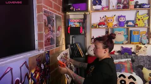 Snapshot of electricsapphire chatting on 12.15.25 Alejandra online show from 12.15.25