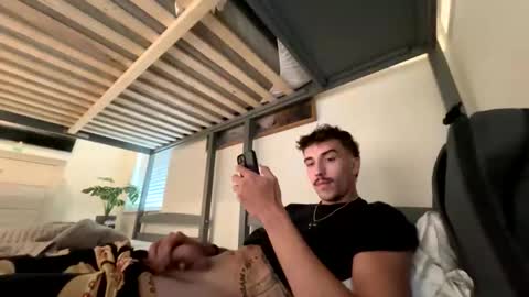 Snapshot of electron448 chatting on 10.19.25 electron448 online show from 10.19.25