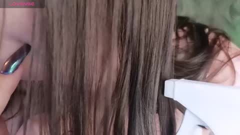 Snapshot of elegant_audacity chatting on 12.11.24 Rachel online show from 12.11.24