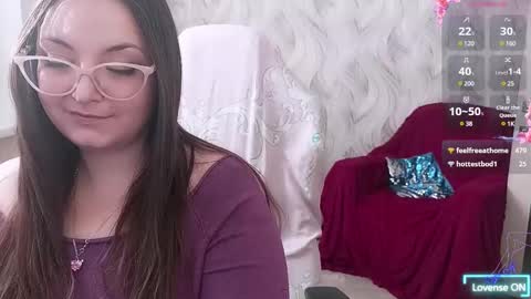 Snapshot of elegant_audacity chatting on 01.15.25 Rachel online show from 01.15.25