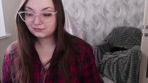 Snapshot of elegant_audacity chatting on 02.25.25 Rachel online show from 02.25.25