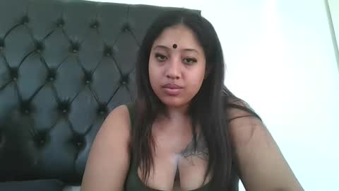 Kaykay online show from 11.26.25