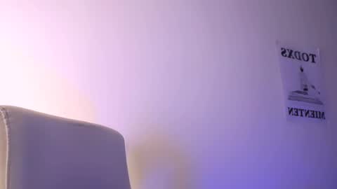 Snapshot of elektra_sky11 chatting on 02.11.25 Elektra Sky online show from 02.11.25