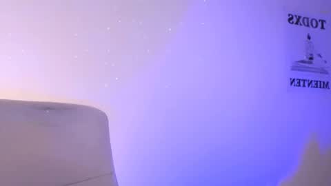 Snapshot of elektra_sky11 chatting on 02.12.25 Elektra Sky online show from 02.12.25