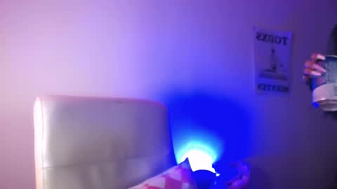 Snapshot of elektra_sky11 chatting on 09.25.25 Elektra Sky online show from 09.25.25