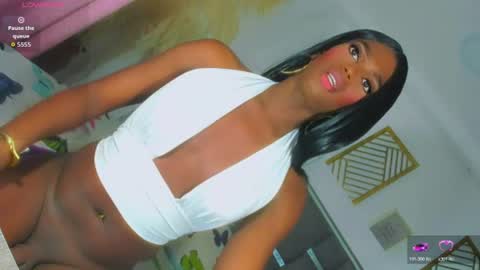 Snapshot of elektraa_foxx_ chatting on 06.15.26 Elecktra online show from 06.15.26