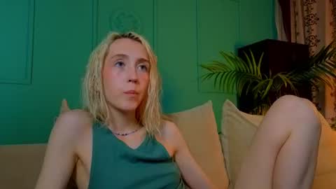 Elen  online show from 07.13.26