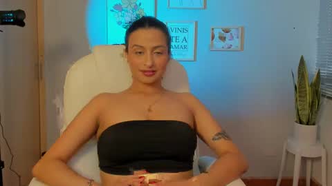 Elena online show from 01.11.25