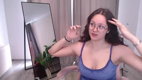Elena online show from 05.01.26