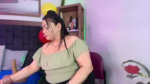 elenna_boobs_ online show from 07.09.26