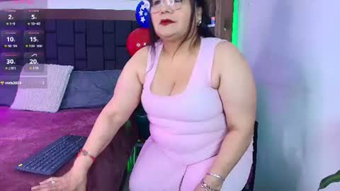 elenna_boobs_ online show from 07.15.26