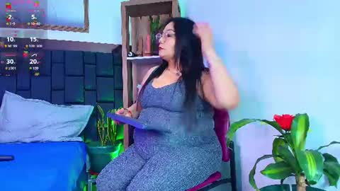 elenna_boobs_ online show from 08.05.26