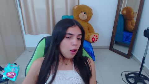 agnes online show from 02.21.25