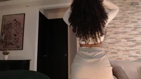 Elenna online show from 12.06.24