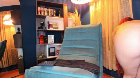 Snapshot of elettra_roux chatting on 12.07.24 ELETTRA online show from 12.07.24