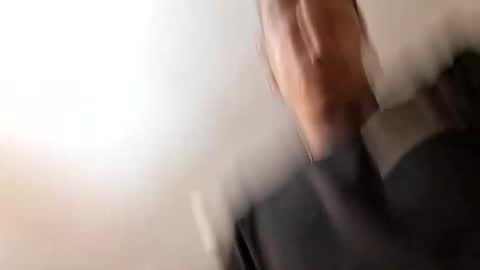 elfierros08 online show from 03.17.26