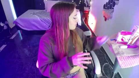 Snapshot of eliana_meaw chatting on 04.20.26 eliana_meaw online show from 04.20.26