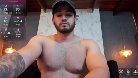 Snapshot of eliankeiser chatting on 11.14.25 Elian online show from 11.14.25