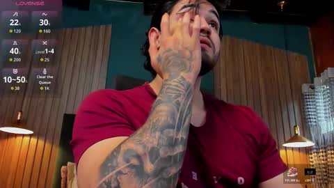 Snapshot of eliankeiser chatting on 12.15.25 Elian online show from 12.15.25