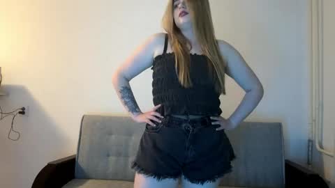 Louise online show from 05.06.26