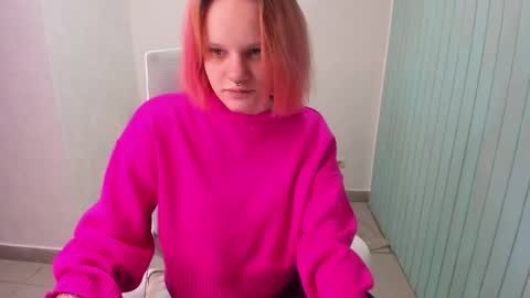 Snapshot of elieiza_xo chatting on 09.29.25 elieiza_xo online show from 09.29.25