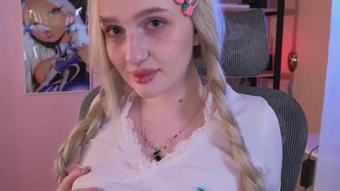 Ellie online show from 04.25.26