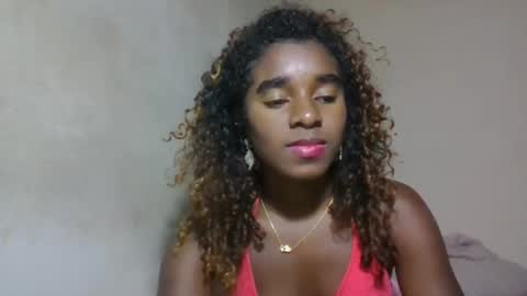 Snapshot of elina981 chatting on 05.14.26 elina981 online show from 05.14.26