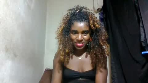Snapshot of elina981 chatting on 06.30.26 elina981 online show from 06.30.26