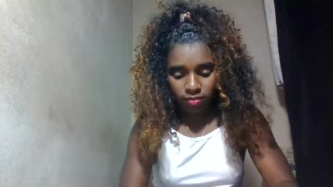 Snapshot of elina981 chatting on 07.20.26 elina981 online show from 07.20.26
