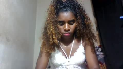 Snapshot of elina981 chatting on 07.28.26 elina981 online show from 07.28.26