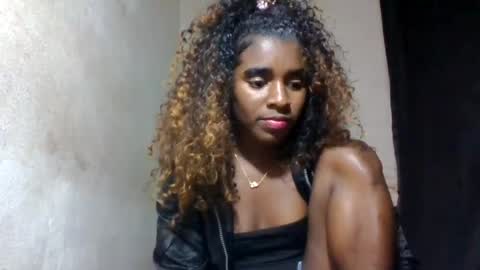 Snapshot of elina981 chatting on 07.29.26 elina981 online show from 07.29.26