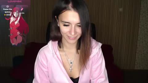 Snapshot of elina_posh chatting on 09.25.25 Liza online show from 09.25.25