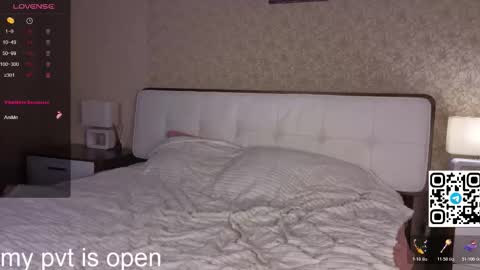 Elina online show from 11.25.25