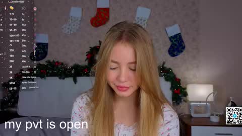 Elina online show from 12.23.25