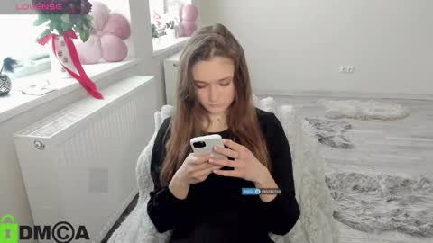 elina_x online show from 04.21.26