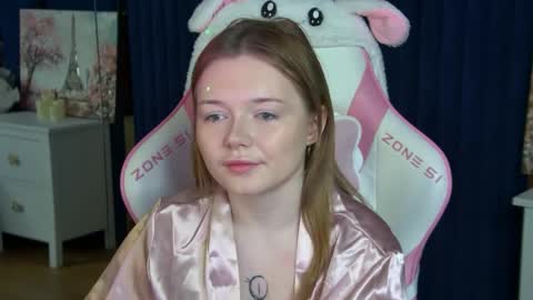 elinavale online show from 04.29.26