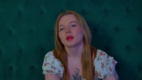 elinavale online show from 04.30.26
