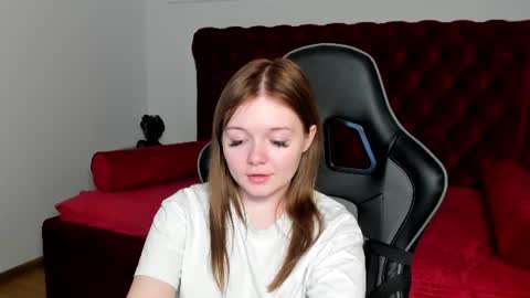 elinavale online show from 06.10.26