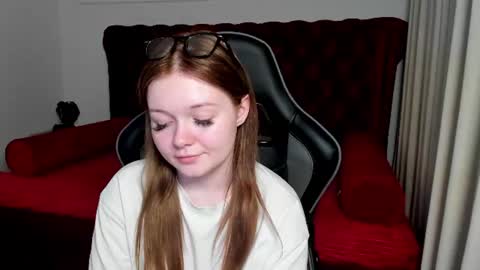 elinavale online show from 06.12.26