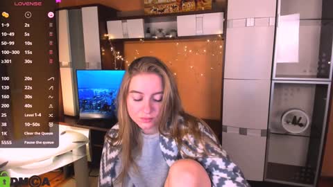 Snapshot of elinor_faith chatting on 12.01.24 elinor_faith online show from 12.01.24
