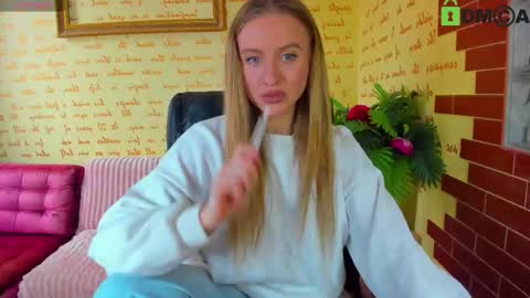 elinor_faith online show from 11.12.25