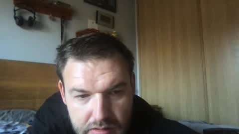Snapshot of eliot26 chatting on 09.28.25 e26 online show from 09.28.25