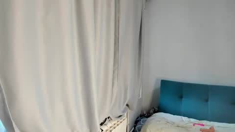 Elis online show from 09.11.25