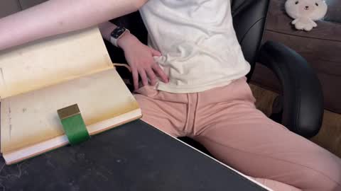 Elisa North online show from 03.07.25